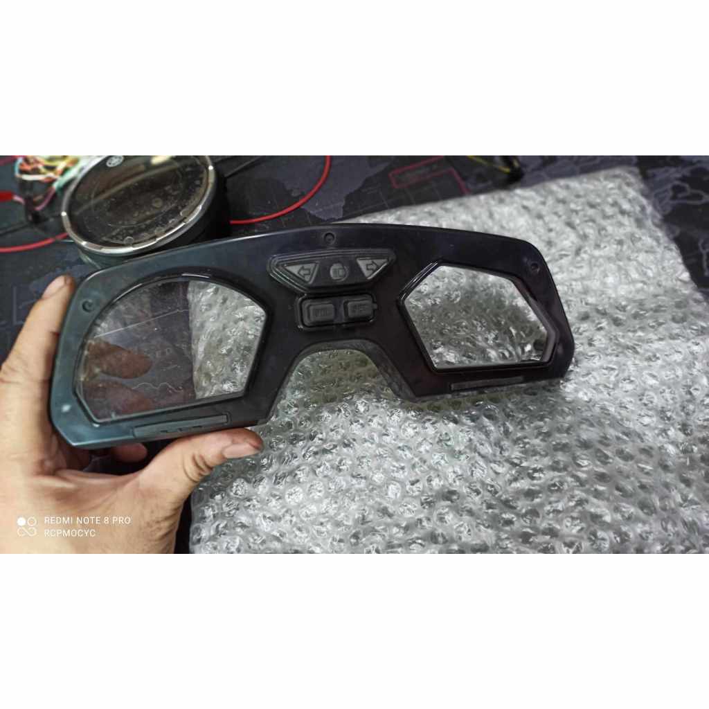 ฝาครอบเรือนไมล์ กระจกเรือนไมล์ honda cbr650f cb650f 2013-2018 แท้เบิกศนูย์ พร้อมใช้งาน