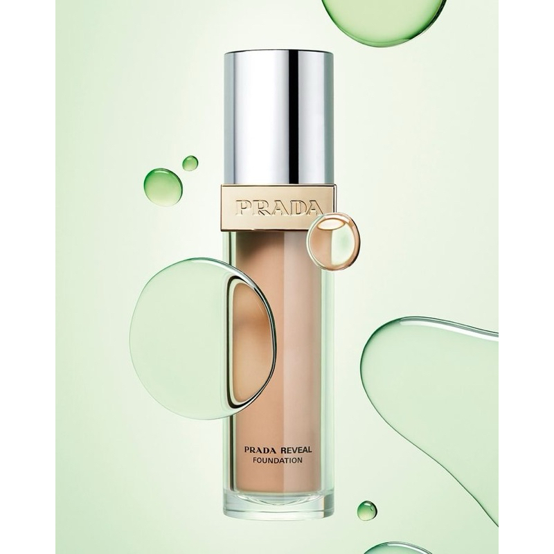 Prada Reveal SKIN Foundation/Lip Balm (รองพื้น ลิปบาล์ม)