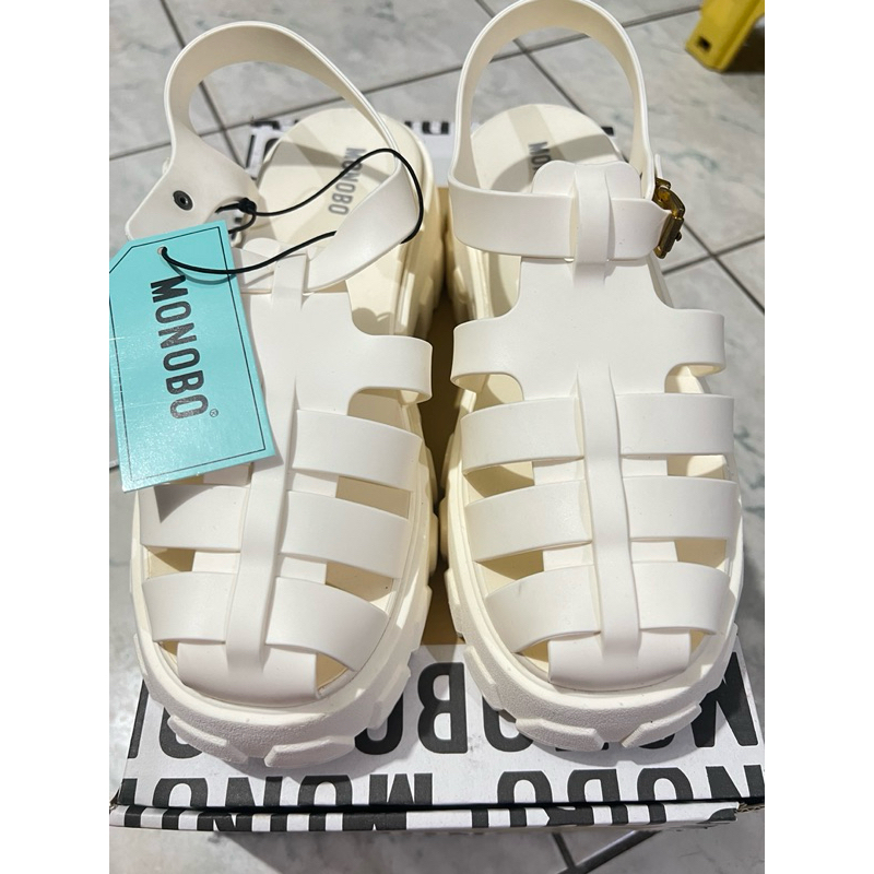 👉ส่งต่อ Monobo รุ่น Milan Plus รองเท้ารัดข้อรองเท้าแฟชั่นส้นสูง