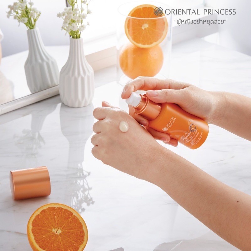 เซรั่มกลางคืน Oriental Princess Natural Power C Miracle Brightening Complex Night Repairing Serum 60 ml.