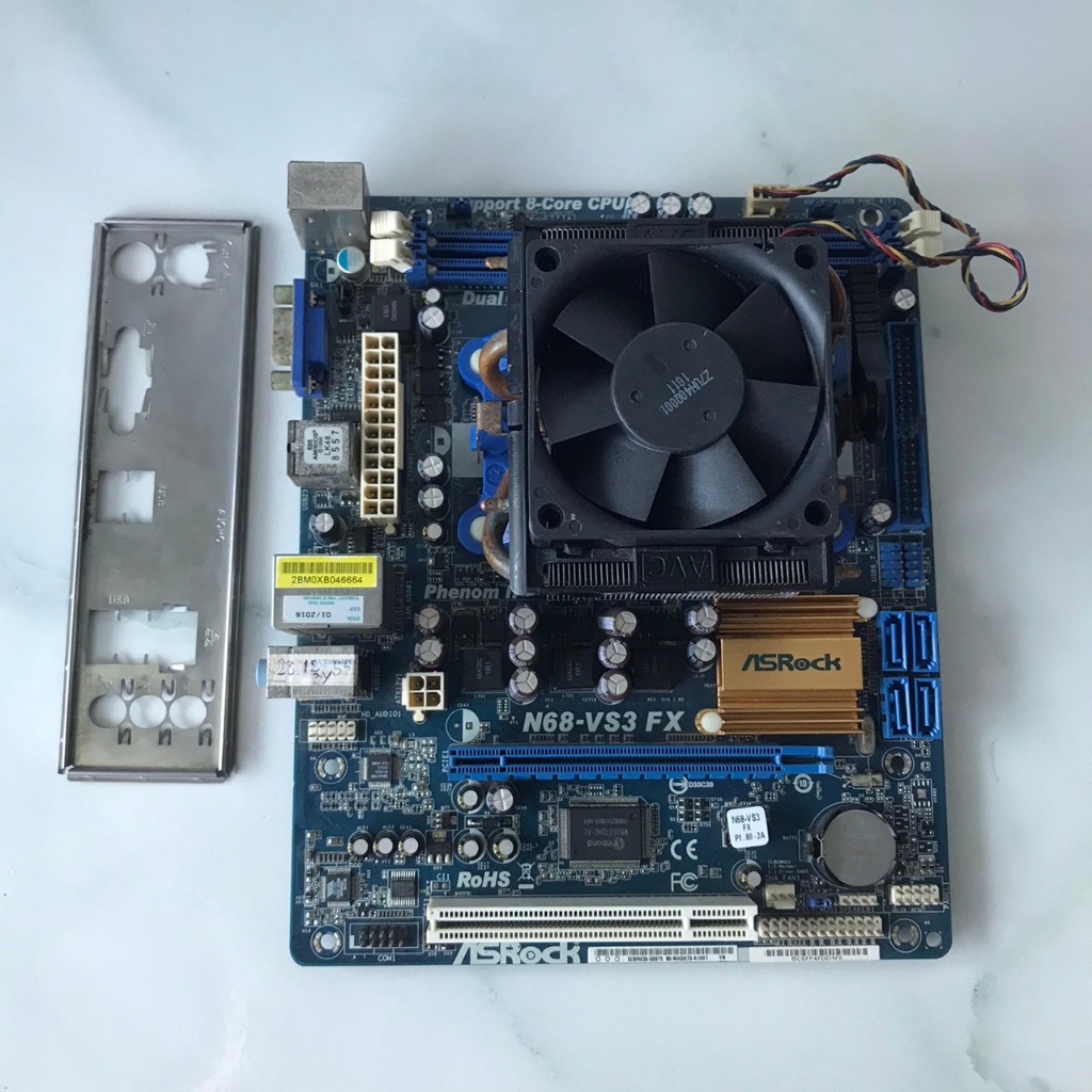 เมนบอร์ด ASRock N68-VS3 FX + CPU +ซิ้งค์ + ฝาหลัง ใช้งานปกติทุกอย่าง