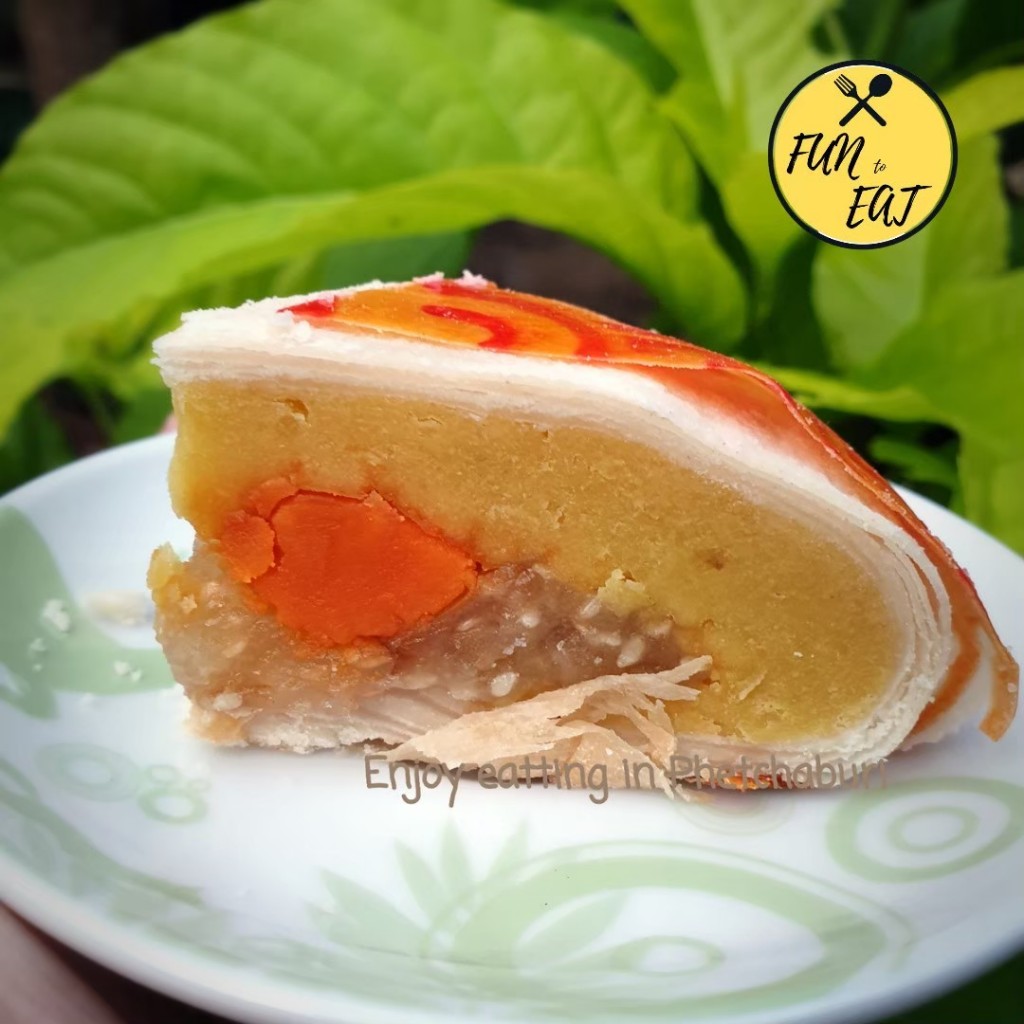 ขนมเปี๊ยะตาลกงไซส์ s
