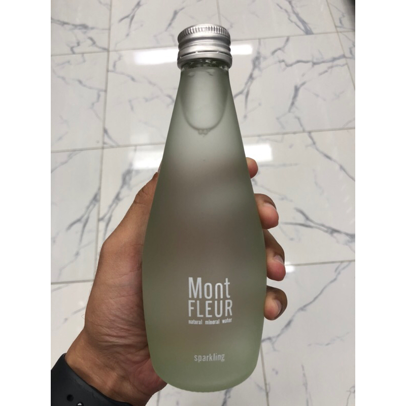 น้ำแร่ธรรมชาติ Mont FLEUR ขวดแก้ว
