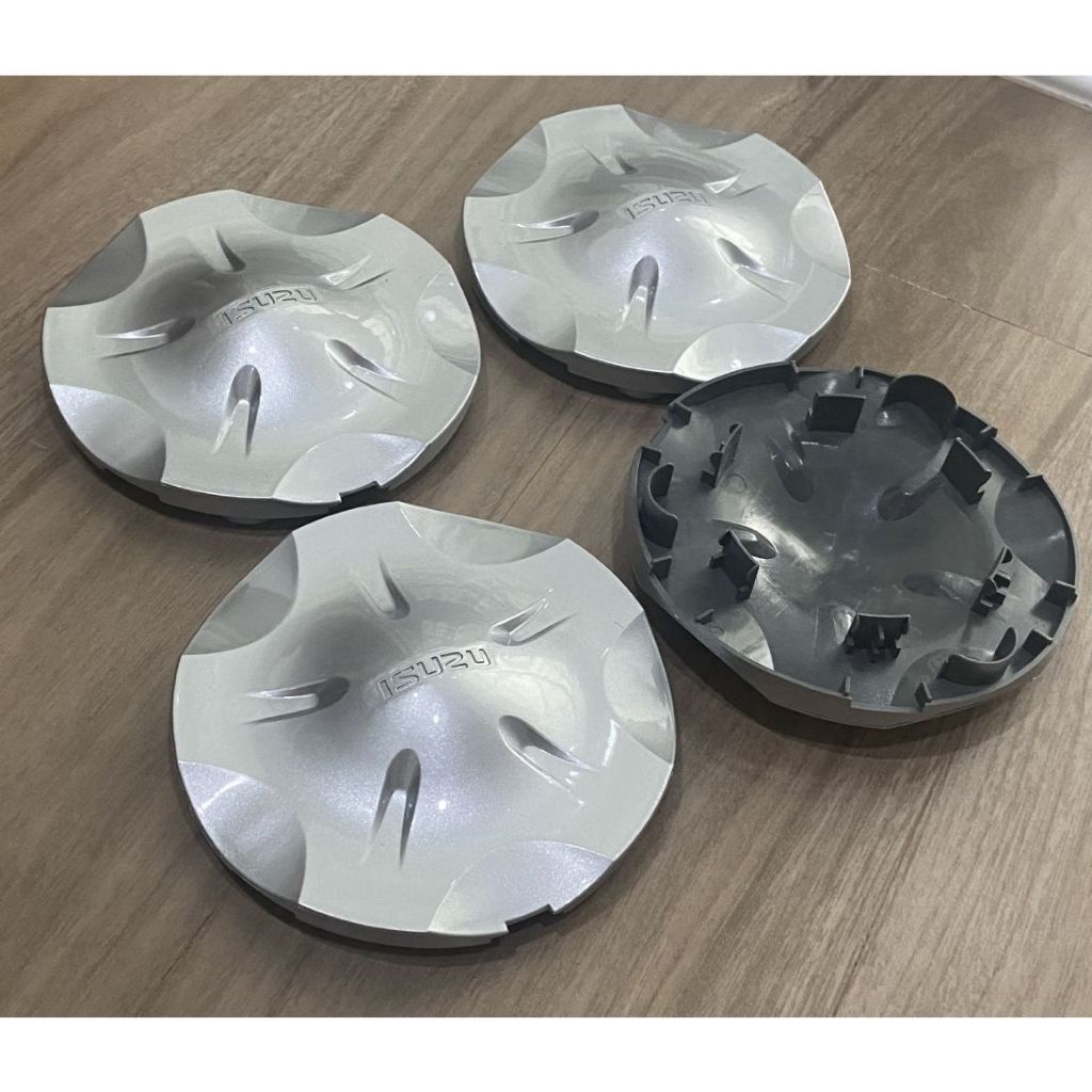 ใหม่ 4ฝา ฝาครอบดุมล้อ ISUZU DMAX V croos MU ปี 2012-2017 5 ก้าน ดุมล้อ ฝาครอบล้อ แม็ก ดุมรถ อีซูซุ ดีแม็ก vcroos