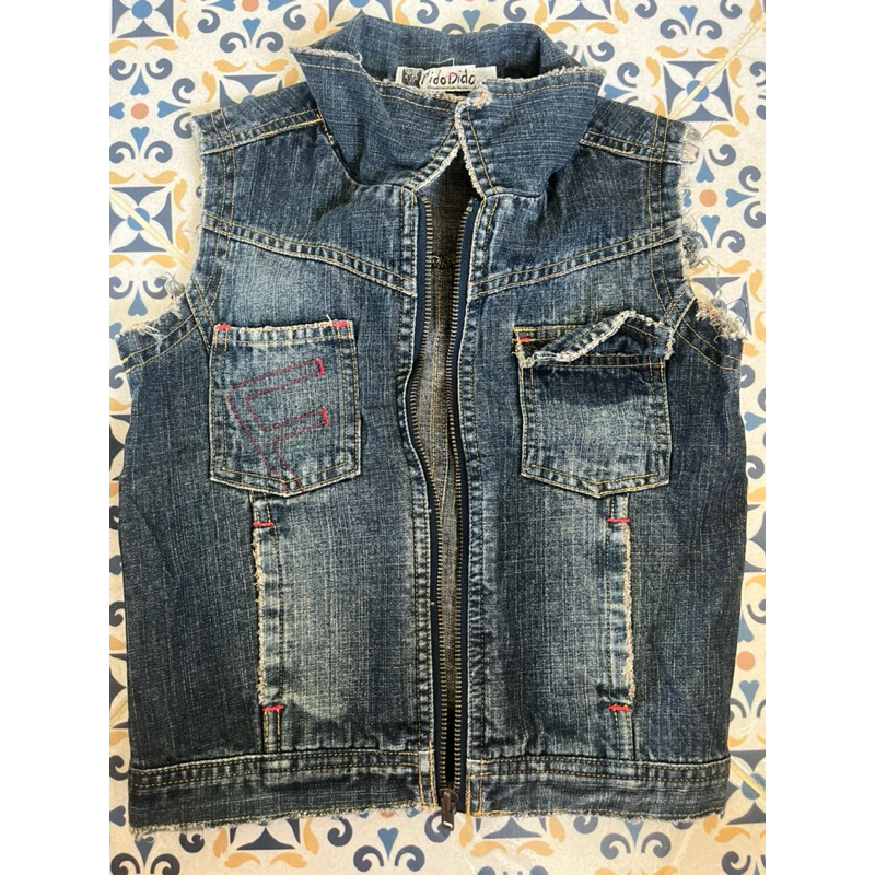 เสื้อยีนส์แขนกุด FIDO DIDO