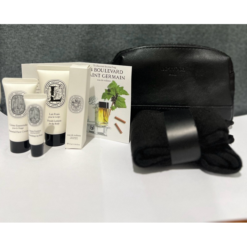 ส่งฟรี amenity  kit set Business class Qatar 2024+น้ำหอม