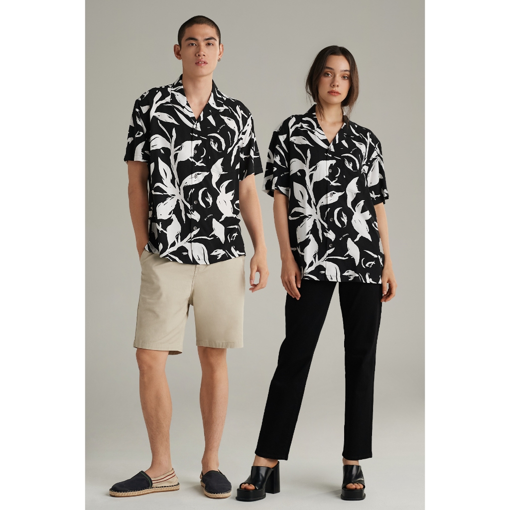 Mc jeans เสื้อเชิ้ต Unisex เสื้อฮาวายแขนสั้น สีดำ พิมพ์ลาย MSSZ234