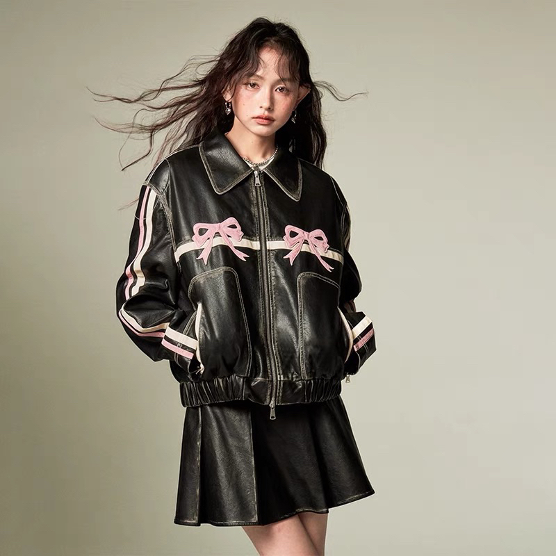 (มีโค้ดลด 120฿)แจ๊คเก็ตหนังโบว์ DIDDI MODA ของแท้ 100%