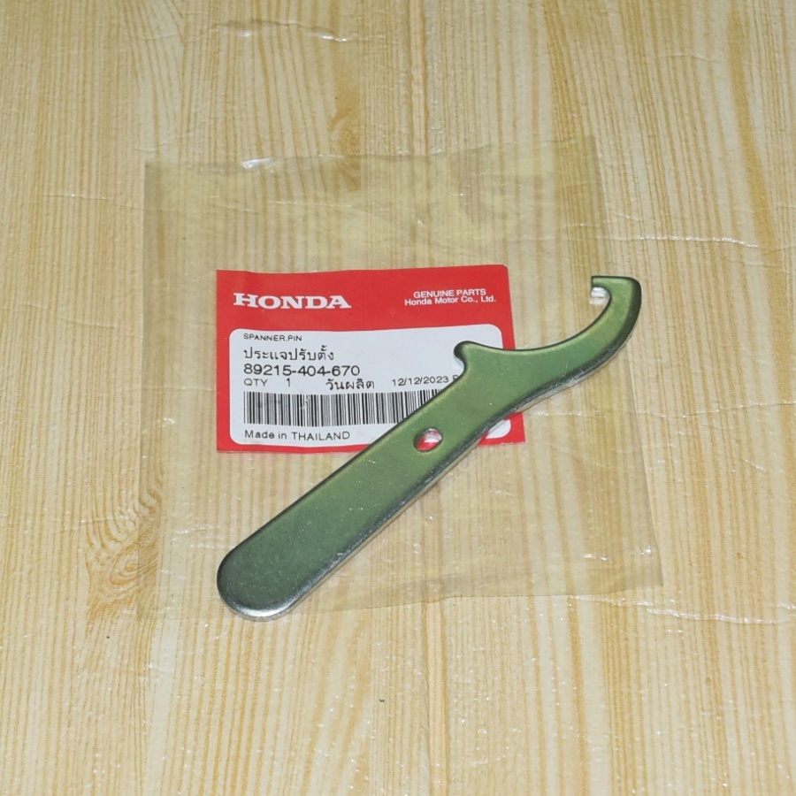 ประแจปรับตั้ง SPANNER,PIN  CT125 ปี2023 แท้ศูนย์ฮอนด้า ราคา/1ชิ้น 89215-404-670