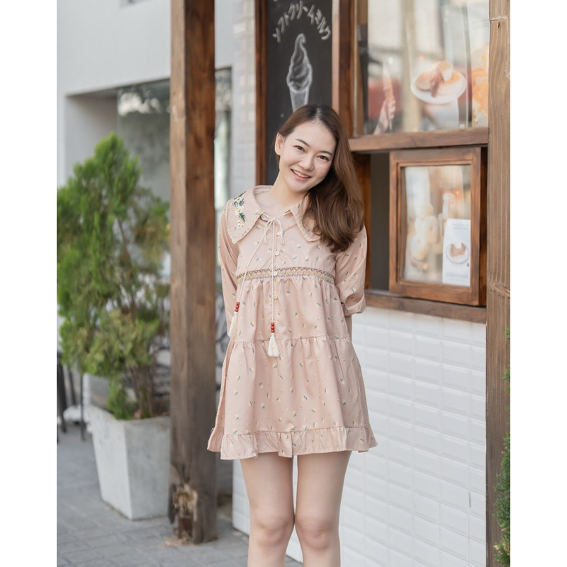 Blowney Dolly Dress 690.-