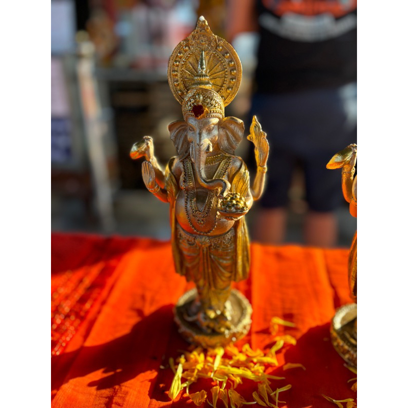 ทำพิธีเบิกเนตร อารตีแล้ว💯ส่งฟรี‼️พระพิฆเนศยืน ปางรวยเสน่ห์ และรวยทรัพย์ปางพระหริทรา คณปติ (Haridra Ganapati)