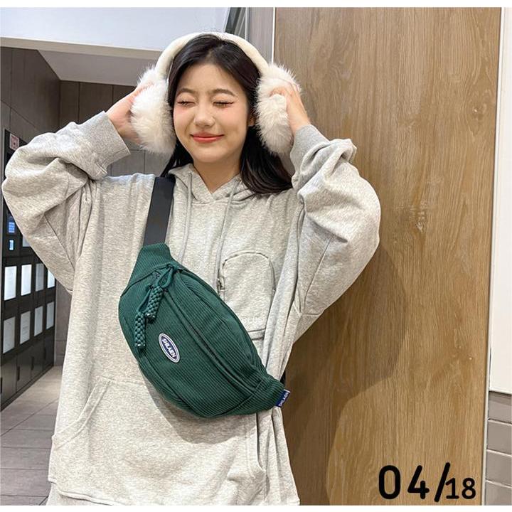 B-344 พร้อมส่ง กระเป๋าคาดอก กระเป๋าสำหรับผู้หญิง สไตส์นี้เท่มาก ผ้าลูกฟูกใบใหญ่ 4สี