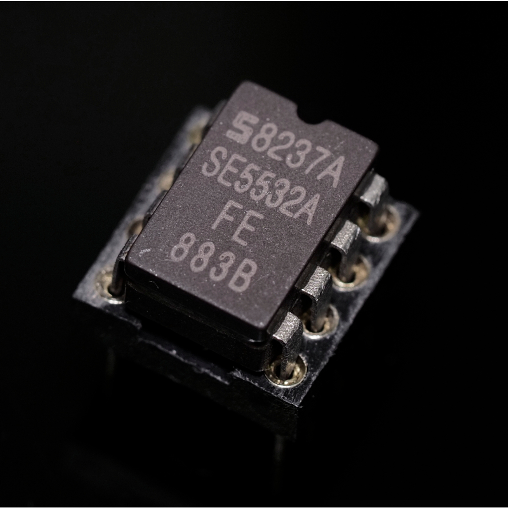 Dual OP-AMP ออปแอมป์ SE5532AFE/883B ตัวถังเซรามิค ผลิตที่ U.S.A. ของแท้ พร้อมส่ง