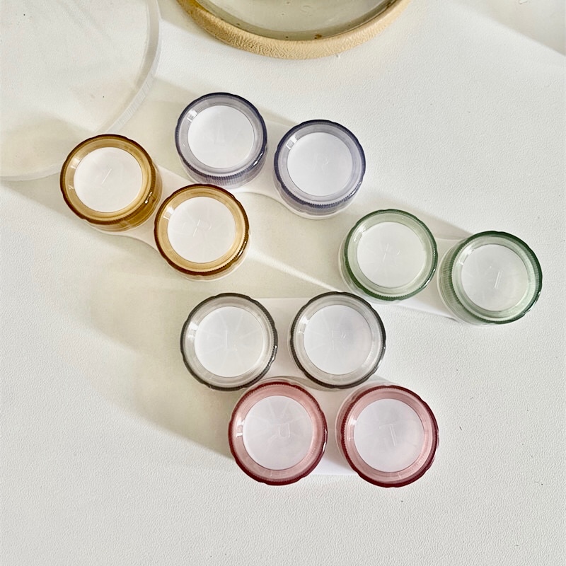 ตลับคอนแทคเลนส์ อย่างดี คละสี