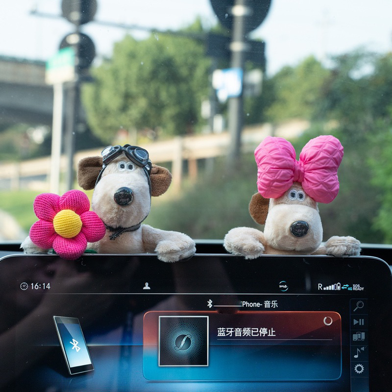 blinkgirl พร้อมส่ง น้องหมา gromit ติดหน้ารถยนต์ น่ารักสุดๆค่า พร้อมส่งเลยน้า