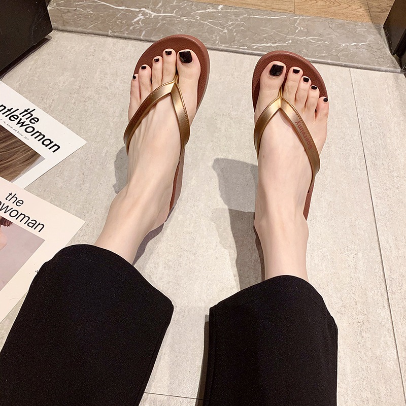 ⚡สินค้าเฉพาะจุด⚡รองเท้าแตะ Flip-Flop สำหรับผู้หญิง กันน้ำและกันลื่น เบาและสบาย
