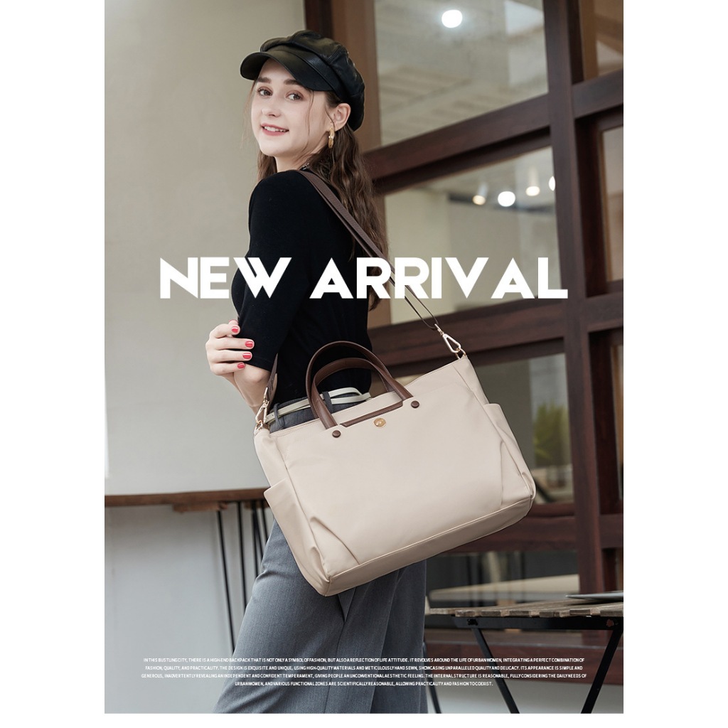 พร้อมส่งค่า รุ่นใหม่กระเป๋าคอมพิวเตอร์ เรียบหรู มาพร้อมสายสะพายถอดเก็บได้ทรงชอปปิ้ง