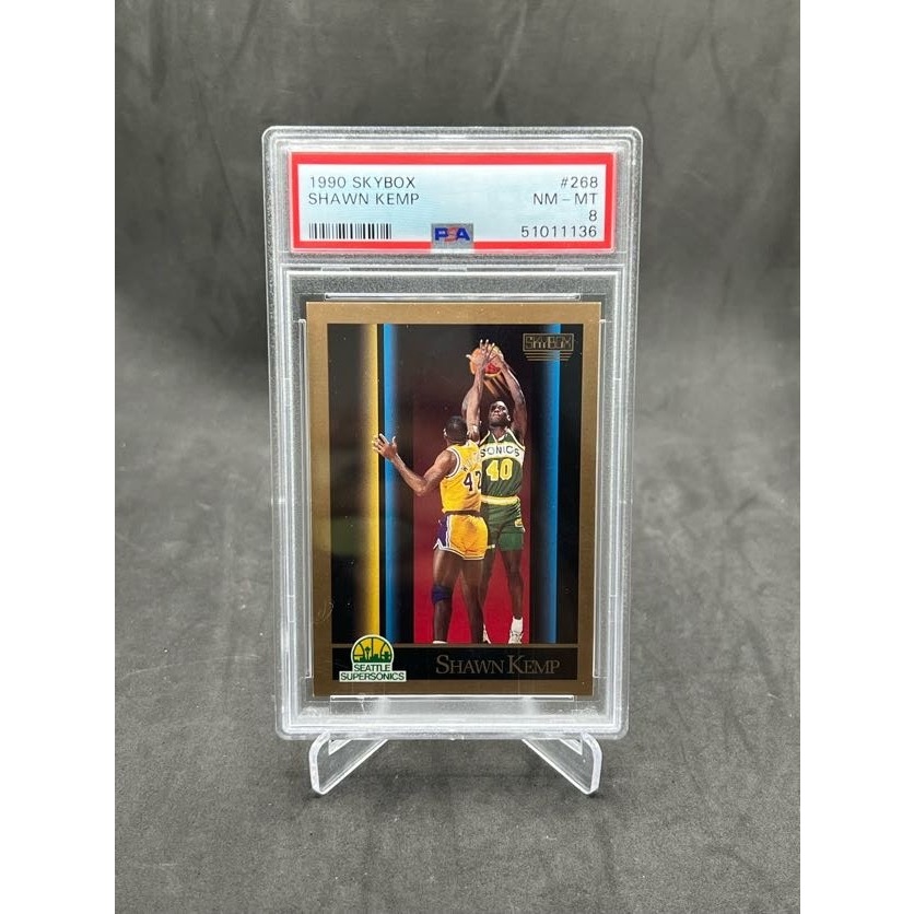การ์ดนักบาสเก็ตบอล Shawn Kemp /1990 Skybox #268/(NM-MT PSA 8) Basketball Card + FREE GIFT