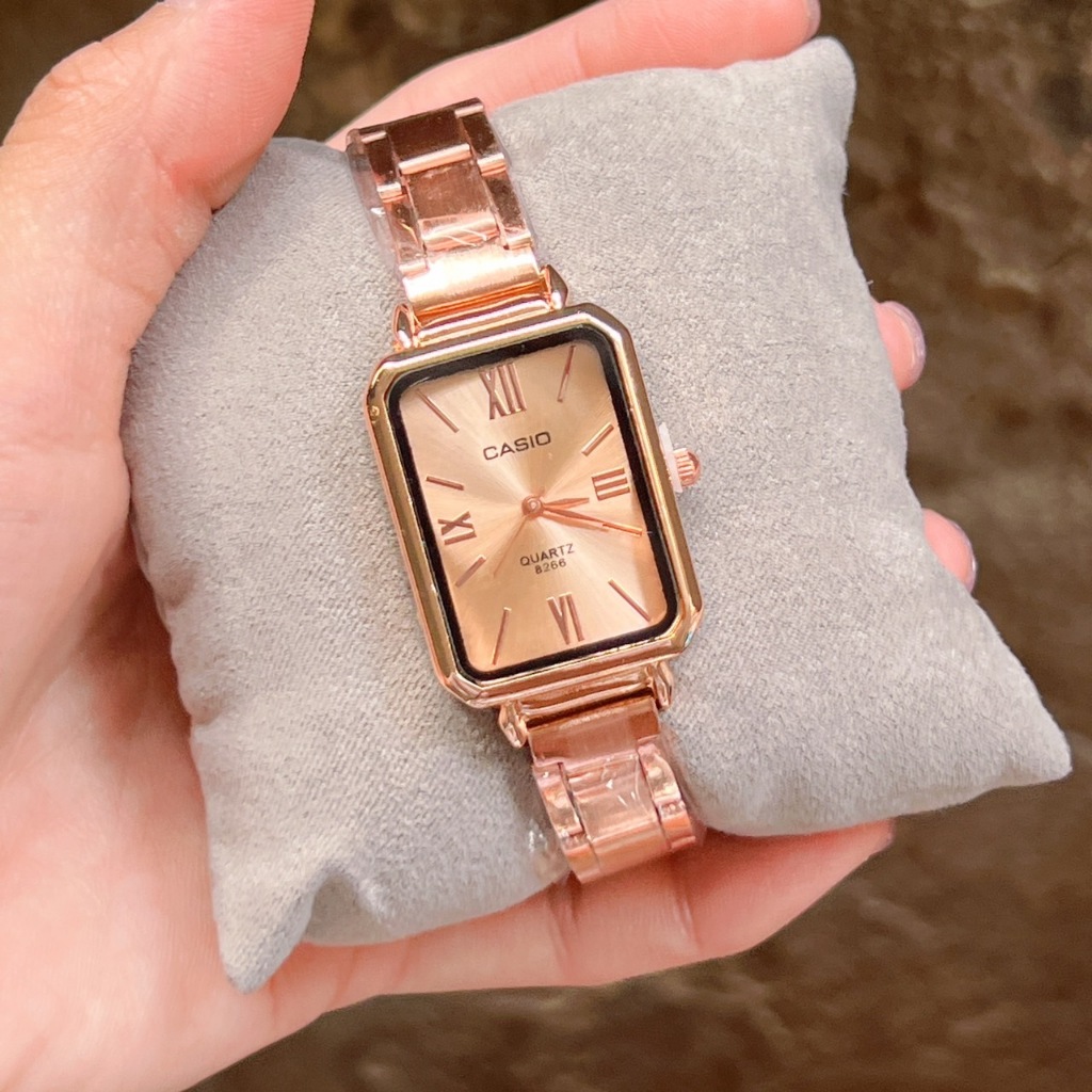 นาฬิกาข้อมือ หน้าเหลี่ยม สายเลท ขนาด 22 mm พร้อมกล่องฟรี พร้อมส่งราคาพิเศษ