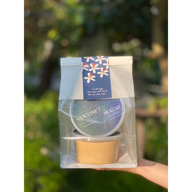 น้ำตาลมะพร้าวแท้ 100% coconut sugar (น้ำตาลเตาผู้ใหญ่จุ่น)