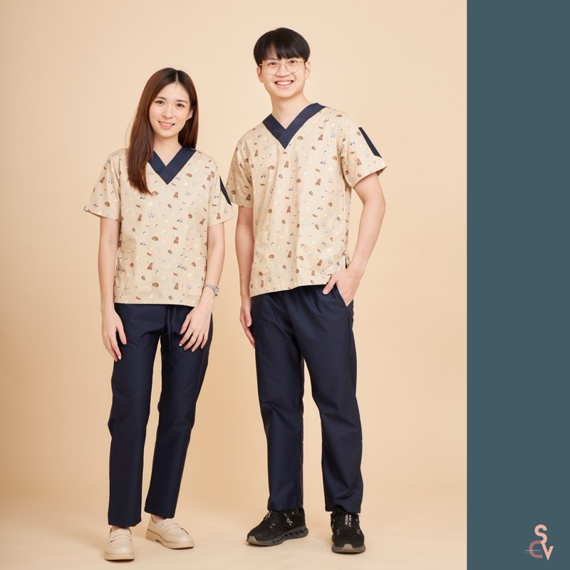 scrubvet: ชุดสครับลายน้องหมี (เสื้อสครับลายน้องหมี+กางเกงกรม)