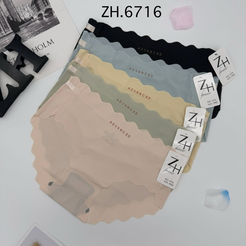 กางเกงชั้นในไร้ขอบไร้ตะเข็บ ZH.6716