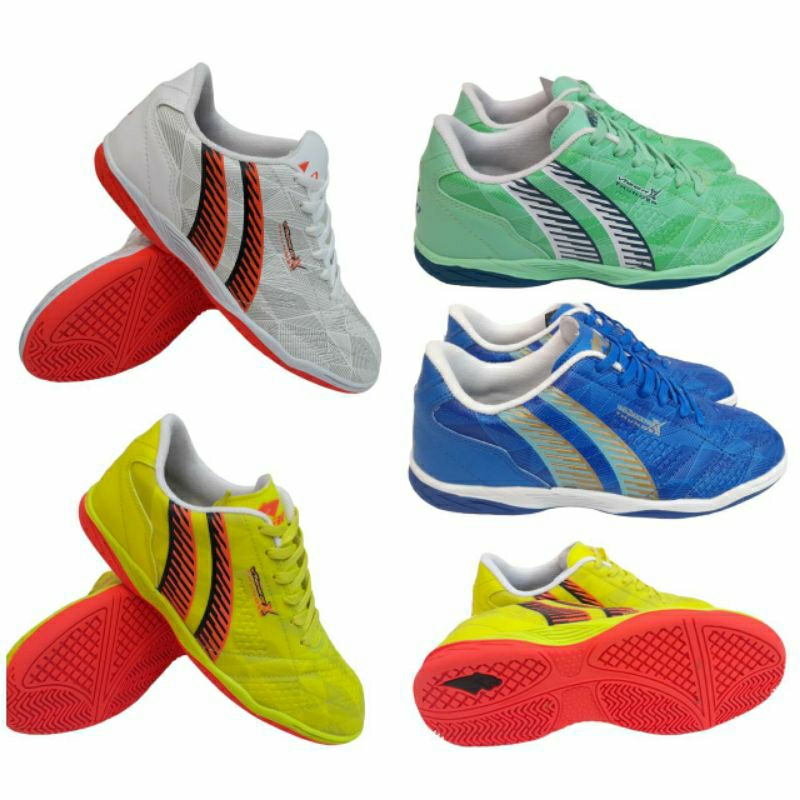 Pan  VigorX  Thunder รองเท้าฟุตซอลเด็ก รุ่นใหม่ล่าสุด Size32-38 ราคา 679 บาท ..