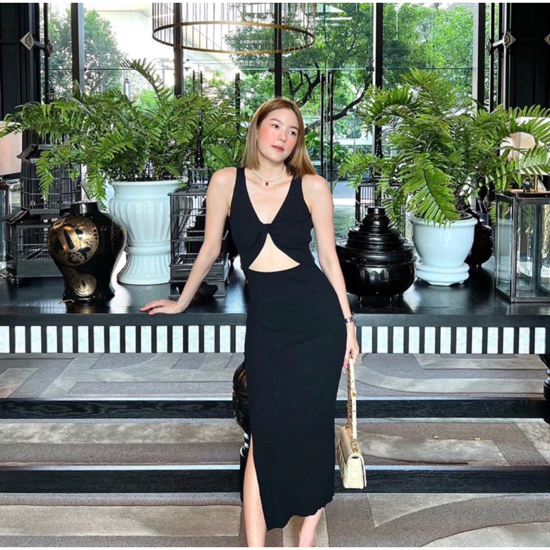 Minny Dress เดรสผ้าร่อง แบรนด์mtn.selected