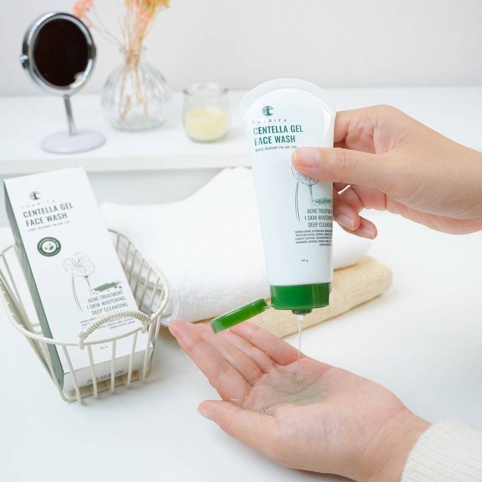 เจลล้างหน้าชาริยา ใบบัวบก ลดสิว ผิวแพ้ง่าย สูตรอ่อนโยน 100ml แถมฟรี สบู่น้ำผึ้ง (CHARIYA Centella Gel Face Wash) - รูปที่ 5