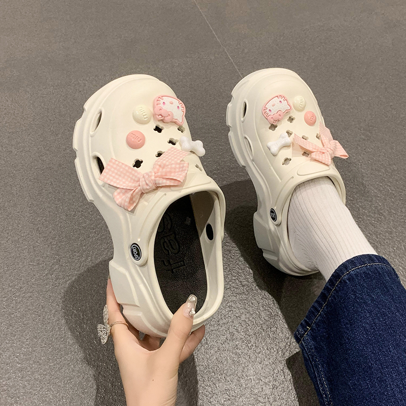 LGShoesพร้อมส่งในไทยรองเท้าหัวโตสุดปัง มาพร้อมกับตัวติดน้องเเมว เเบ๊วขั้นสุด ไม่มีถือว่าพลาดมากๆระบายอากาศดีๆพร้อมส่งในป