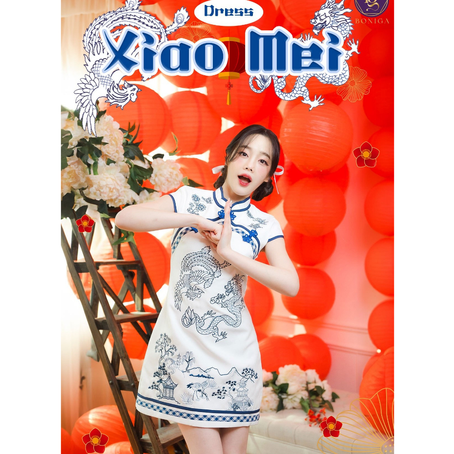 Xiao Mei Dress เดรสสั้นสีขาว คอจีน ปักลายมังกร ตัดเส้นสีกรม ผ้าไม่บาง มีซับใน ใส่ง่ายเป็นซิปหลัง ผ้านิ่ม ใส่สบาย