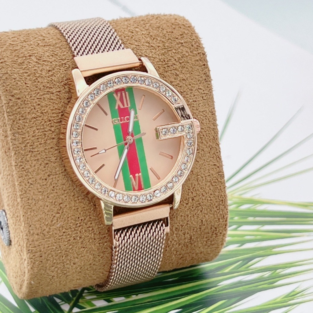 GC นาฬิกาผู้หญิง และ  นาฬิกาผู้ชาย แบบทางการ สายนาฬิกา สแตนเลส และ แม่เหล็ก หน้าปัด 30-40 มม