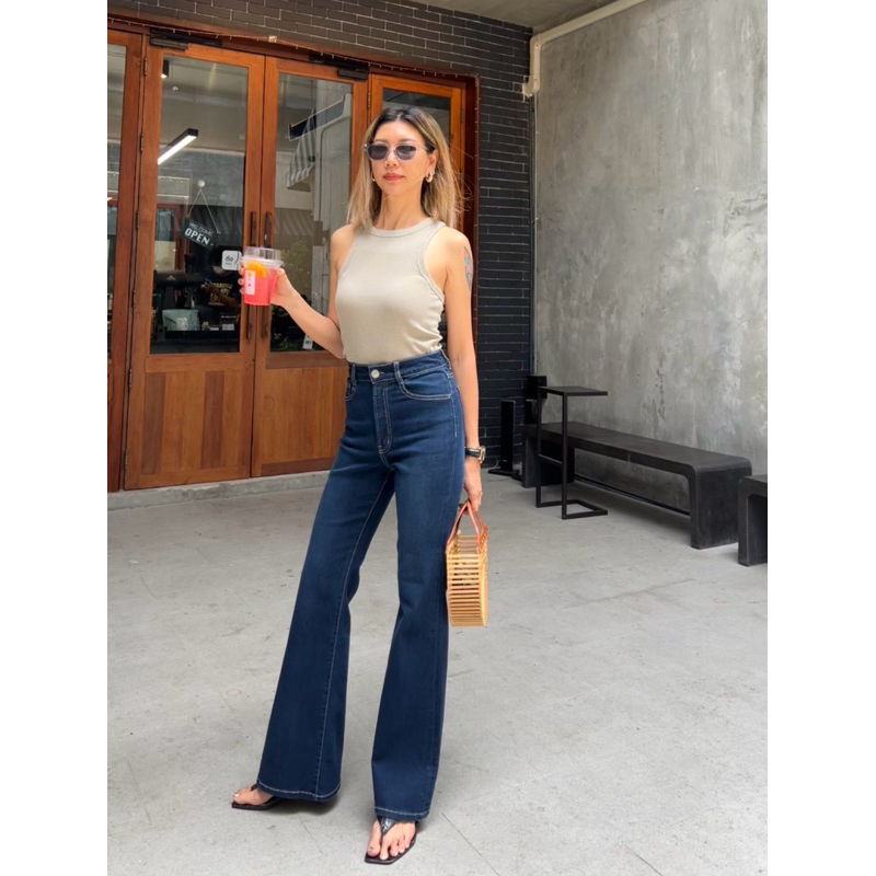 Aevelyn Jeans กางเกงยีนส์ รุ่น Bowky Midnight Blue  ทรงขาม้าเอวสูง
