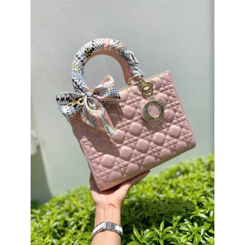 Lady lovera กระเป๋าหนังแกะ 25cm แบรนด์Lovera