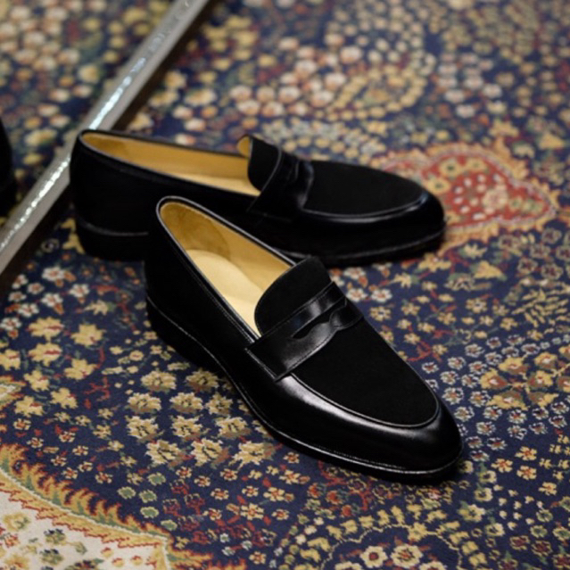𝗡𝗲𝘄 𝗔𝗿𝗿𝗶𝘃𝗮𝗹 - British Bryson Penny Black Loafers