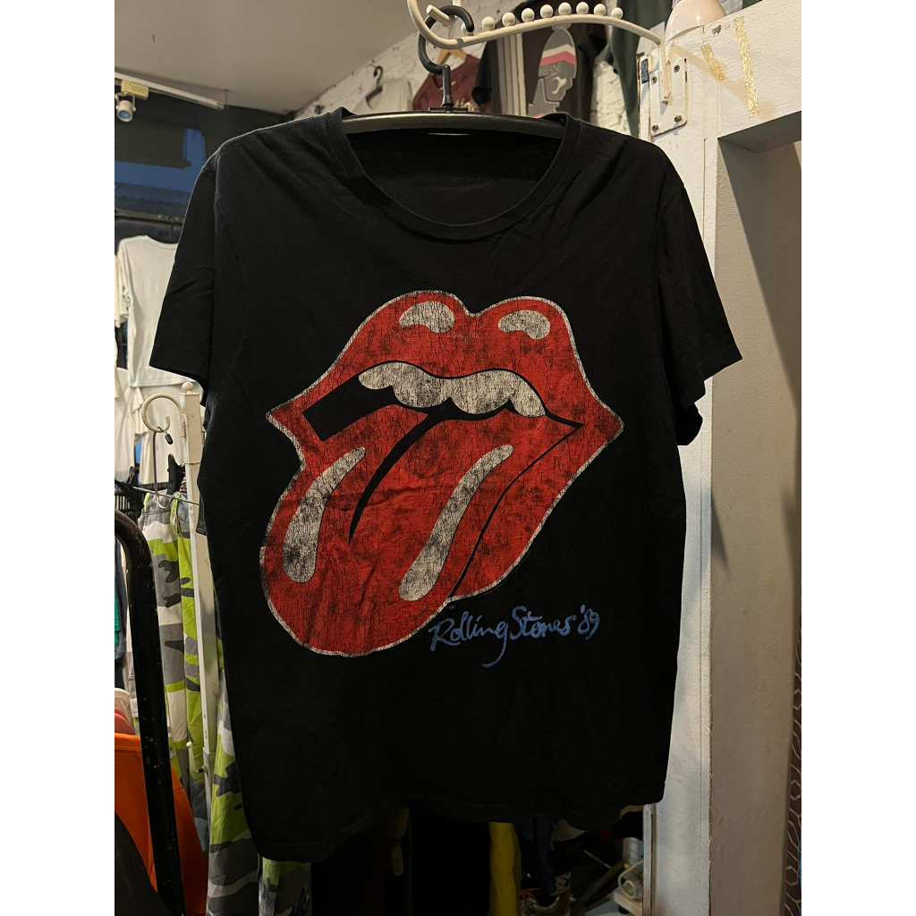 The Rolling Stones เสื้อยืดสีดำ Sz. XL 22/28”