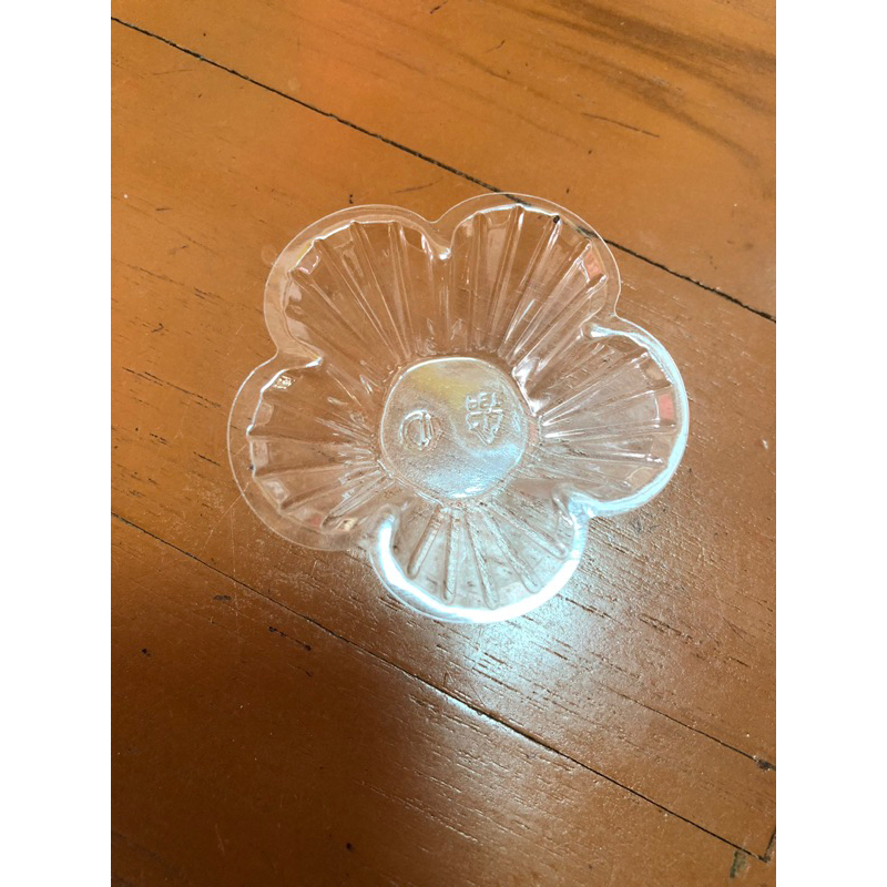 ถ้วยวุ้นดอกไม้ใหญ่ใส pet  1 ห่อ จำนวน 100 ชิ้น  (ใช้ใส่กล่อง sb11)