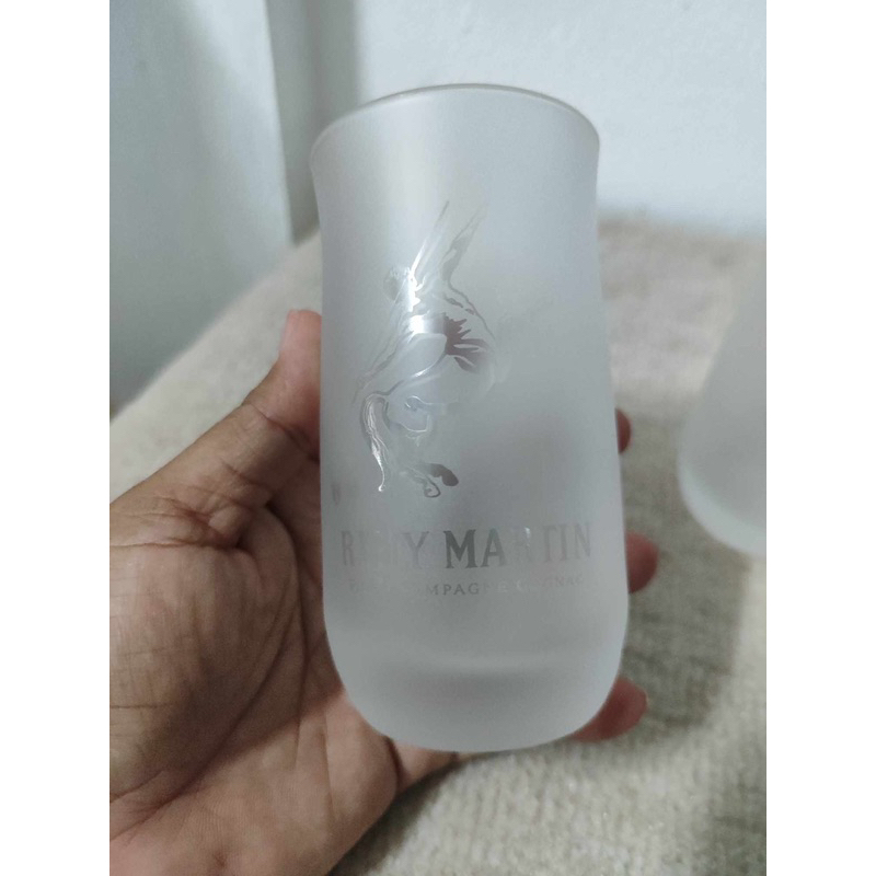 แก้วเนื้อขุ่น REMY MARTIN 200ml.