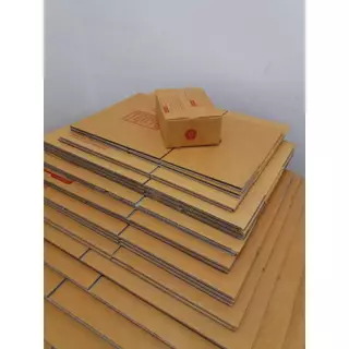 กล่องไปรษณีย์ เบอร์ 0 ขนาด 11×17×6 ซม. หนา 3 ชั้น ราคาส่ง พร้อมส่ง Q-Box ราคาโรงงาน