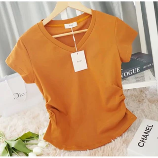 เสื้อคอตตอนยูนิโคล่ คอวี หยุมข้าง