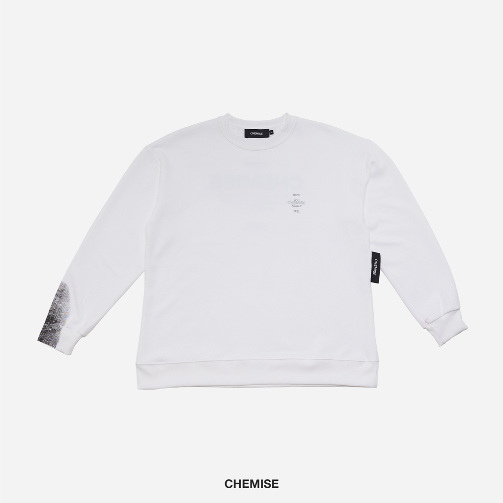 CHEMISE Classic White Sweater