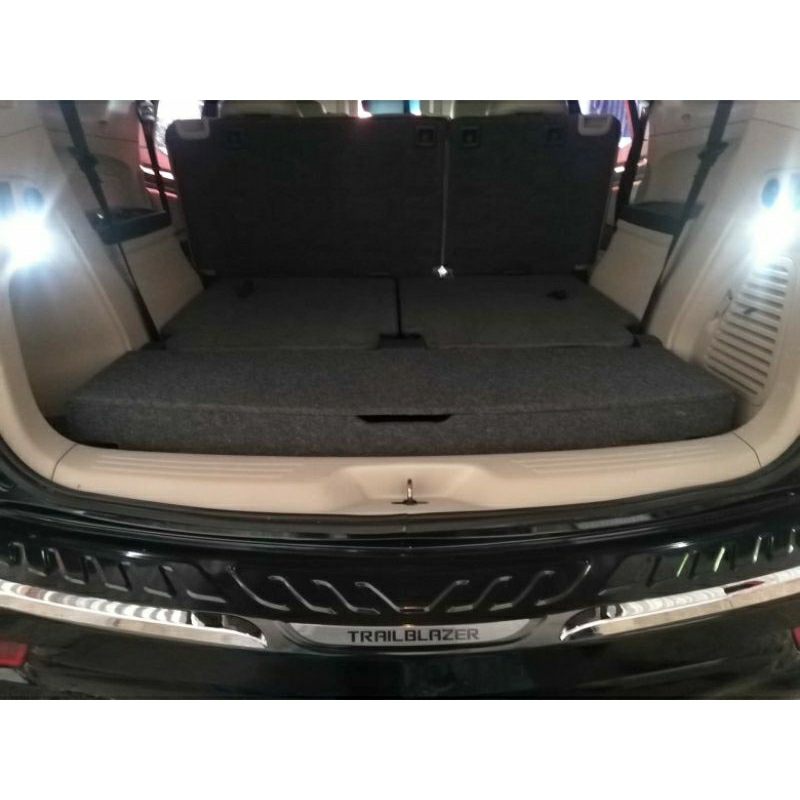 กล่องท้ายเทรลเบเซอร์ตรงรุ่นปี 2012-2019