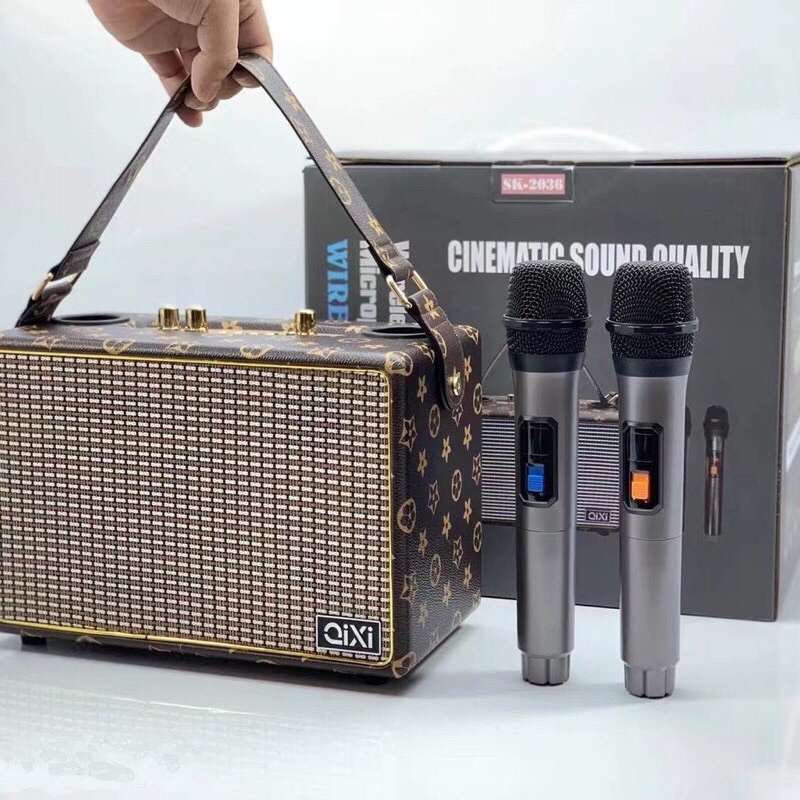 ลำโพง Sk-2036/A108W  รุ่นนี้เสียงดี เบสเเน่น ใช้งานได้นานหลายชั่วโมง มีไมค์ลอยในตัวให้ 2 อันสามารถเส