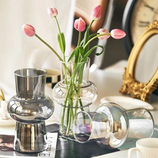 ❤️❤️พร้อมส่ง❤️❤️  แจกันทรงวิเทจ ทำมาจากแก้ว ไว้ตกแต่งห้องนั่…