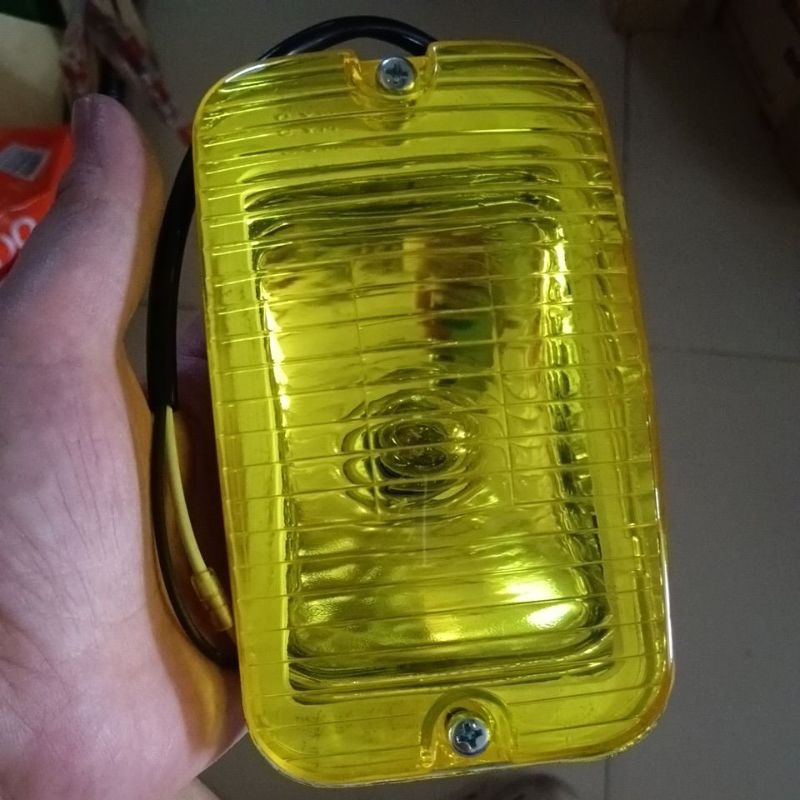 ไฟหรี่กันชน kt hino ดวงละ 100