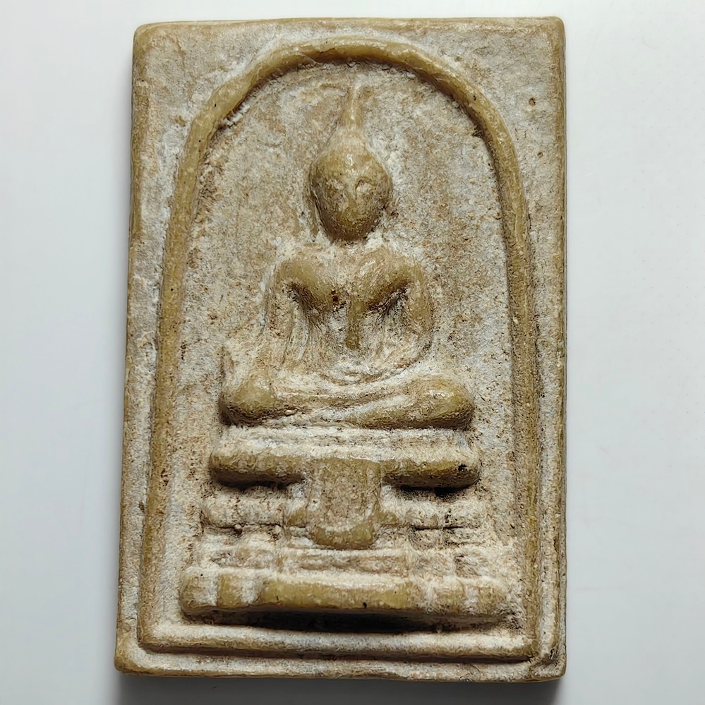 พระสมเด็จ วัดเจริญสุขขาราม (บางไผ่เตี้ย) จ.สมุทรสาคร เนื้อผงแก่น้ำมัน