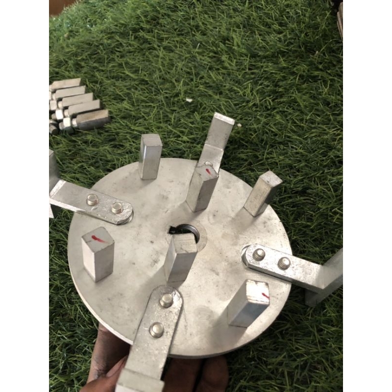 ชุดฟันโม่บดสีเลส สำหรับเครื่องสีข้าวรุ่น 10 ระดับทั้งแบบเป็นชุดพร้อมจาน และแบบเฉพาะฟันตัวi 6 ตัวT 4