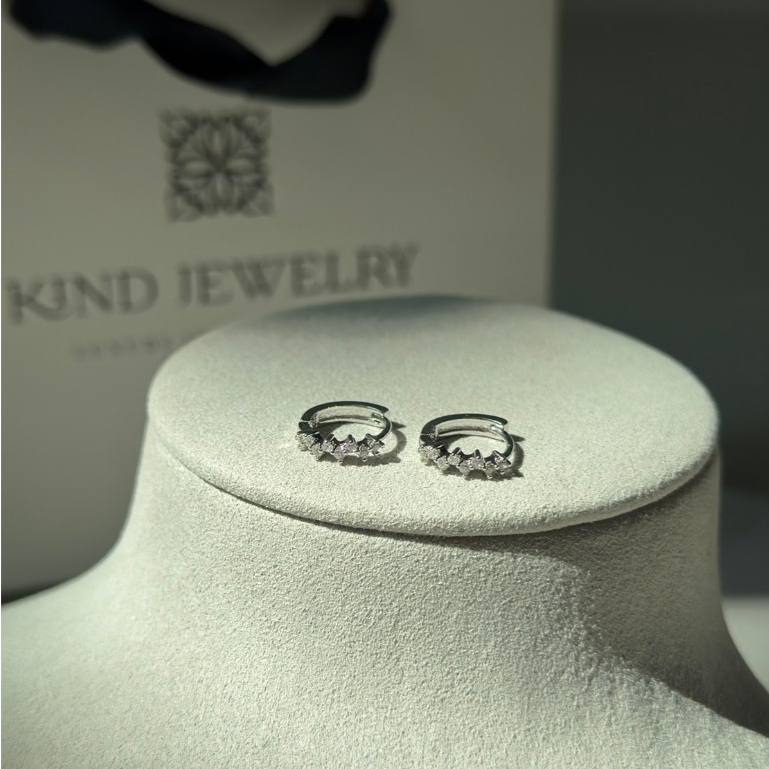 Kind Jewelry ต่างหูห่วง Mina hoop
