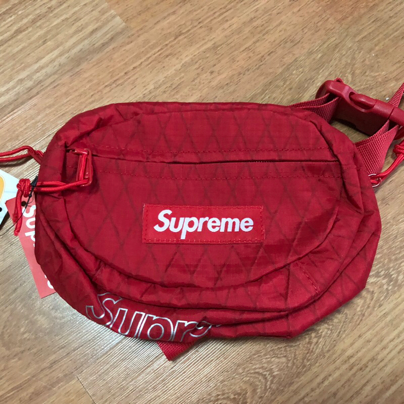 กระเป๋า supreme ของใหม่