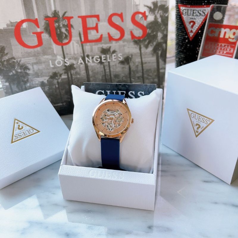 Guess GW0284L1 นาฬิกาข้อมือผู้หญิง